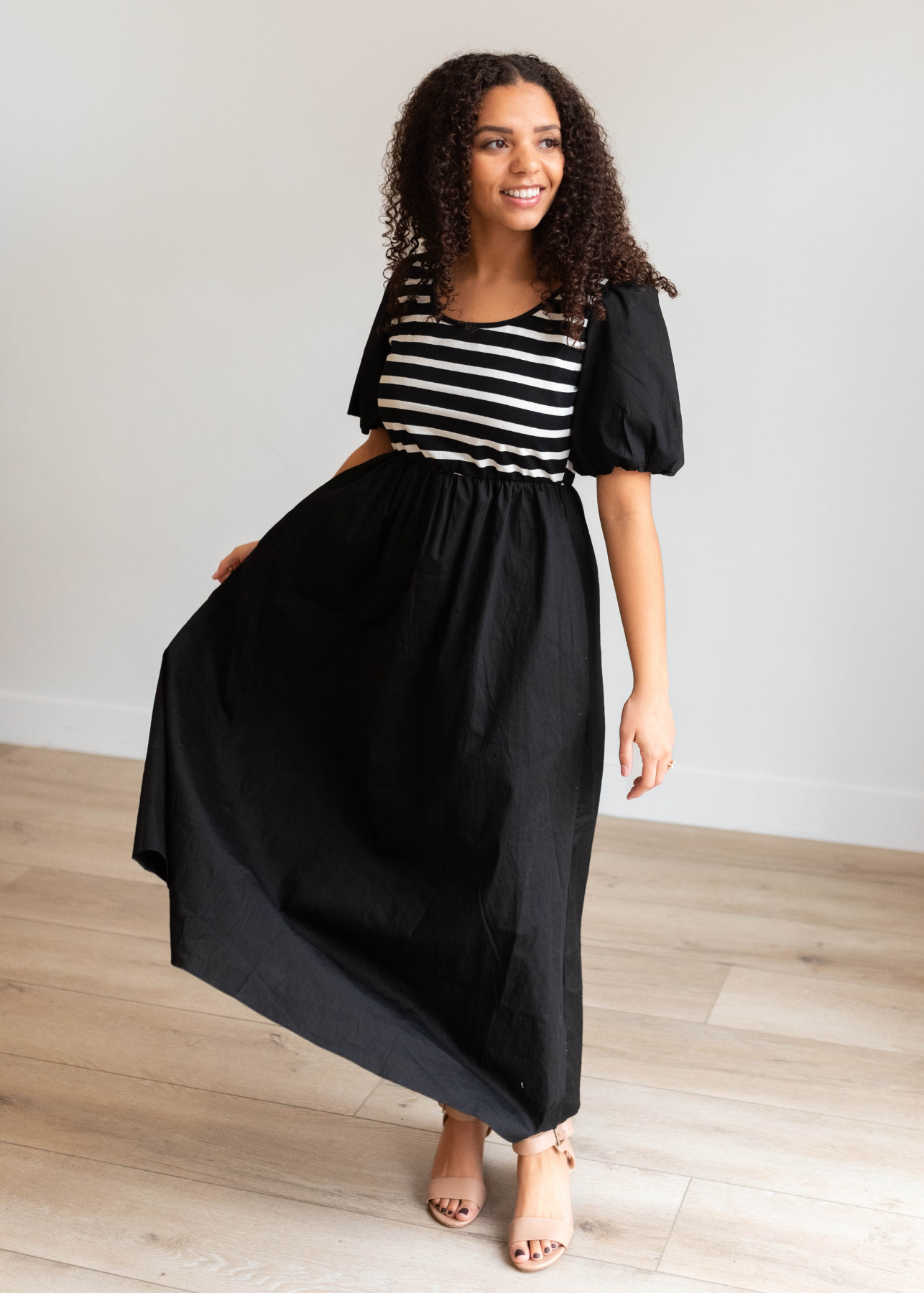 Short sleeve black stripe dress