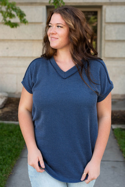 Short sleeve, v-neck navy ribbed top