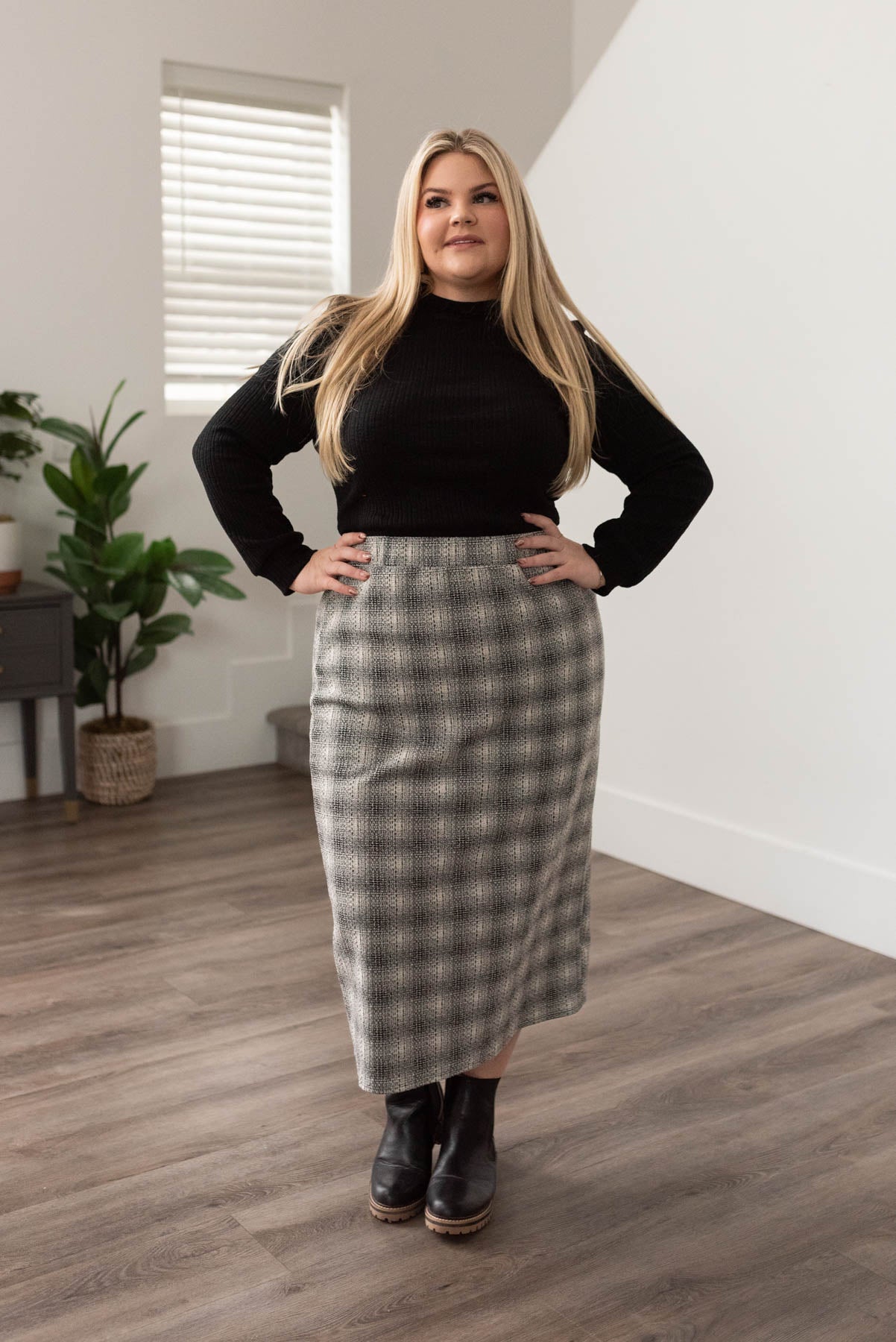 Plus size black plaid skirt