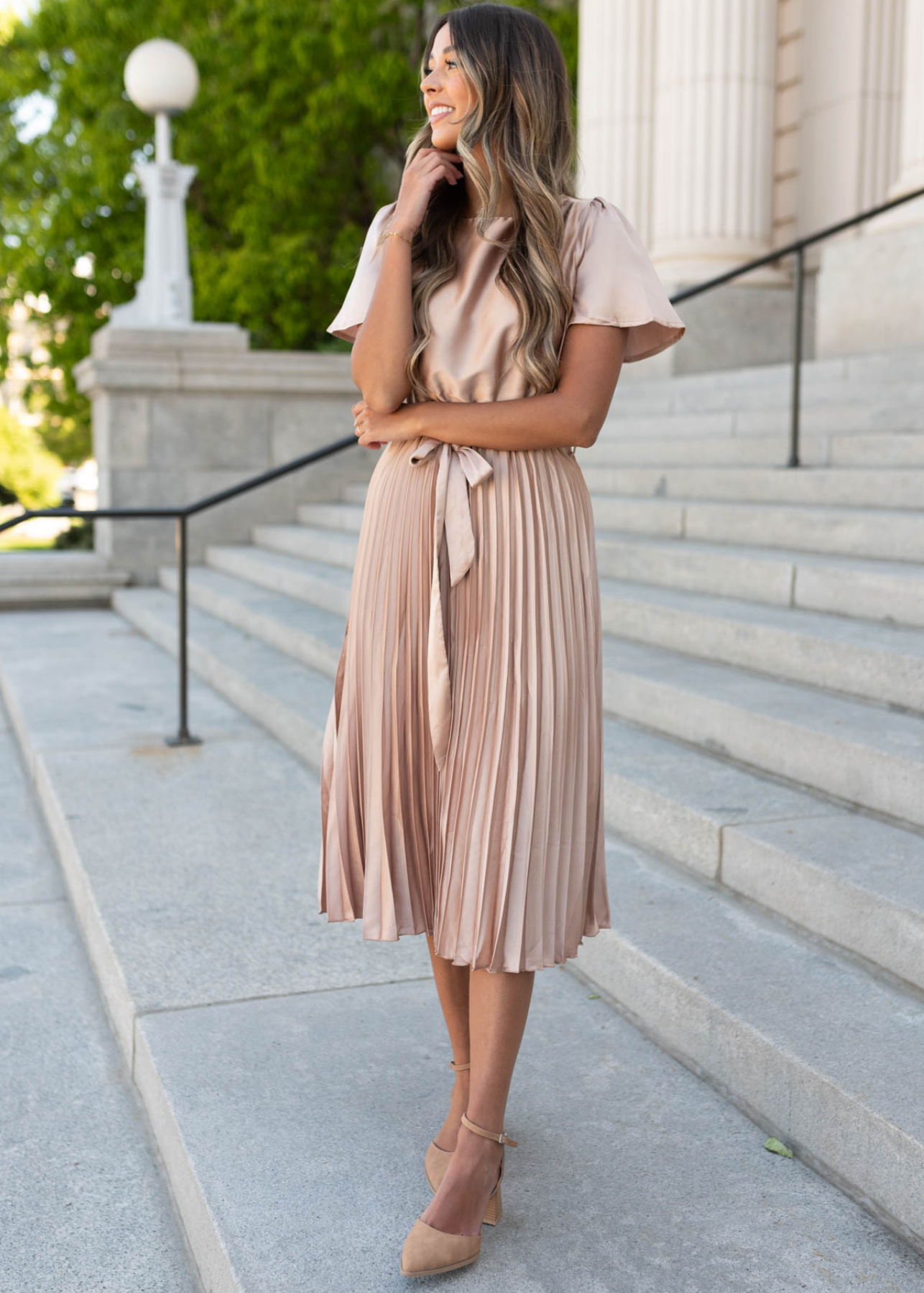 Champagne satin pleat dress with short sleeves