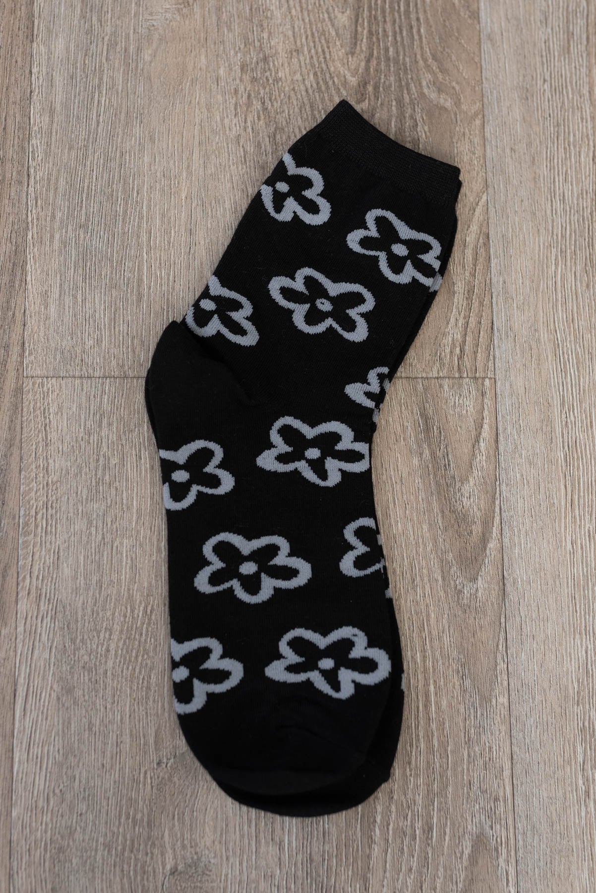 Black flower socks