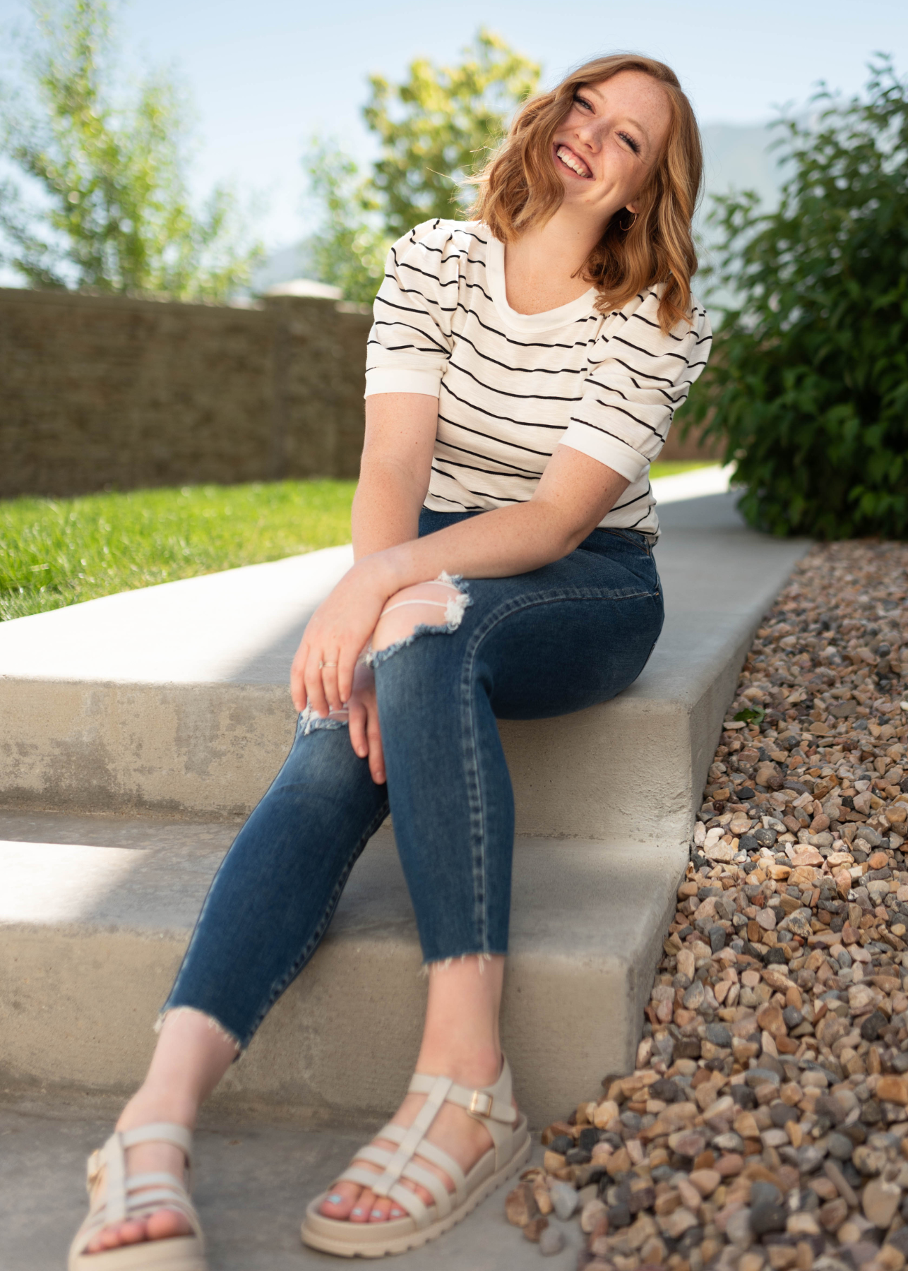 Short sleeve ivory striped top