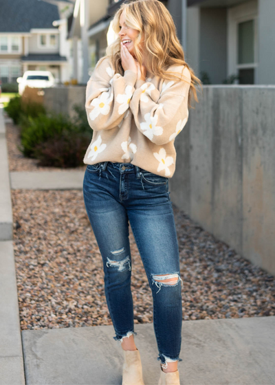 Long sleeve beige sweater 