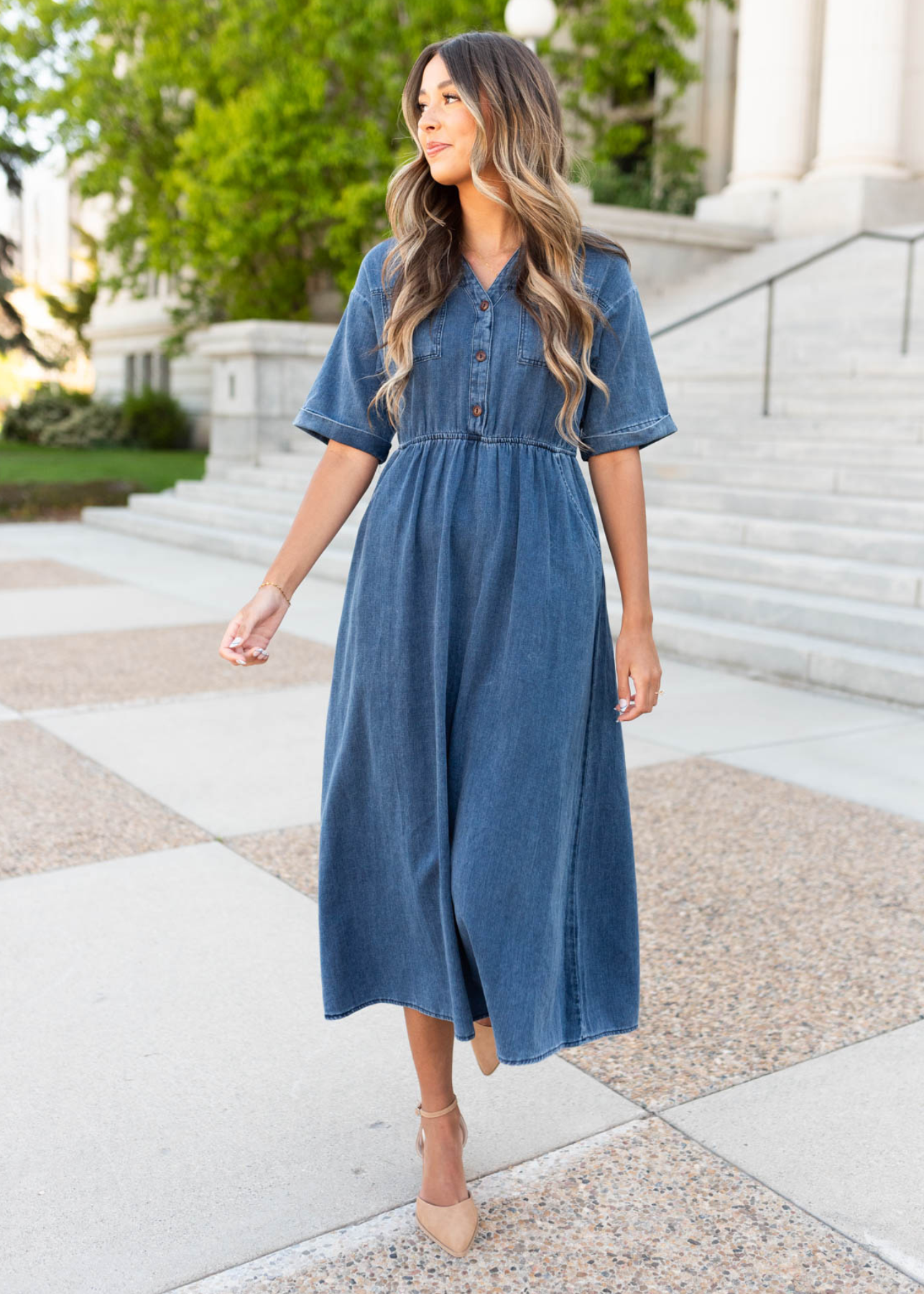 Short sleeve denim button down dress