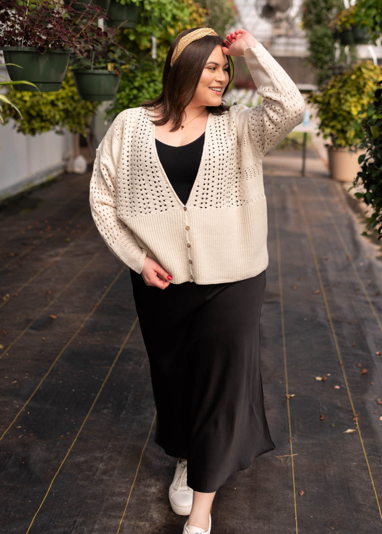 Long sleeve plus size ivory knitted cardigan 