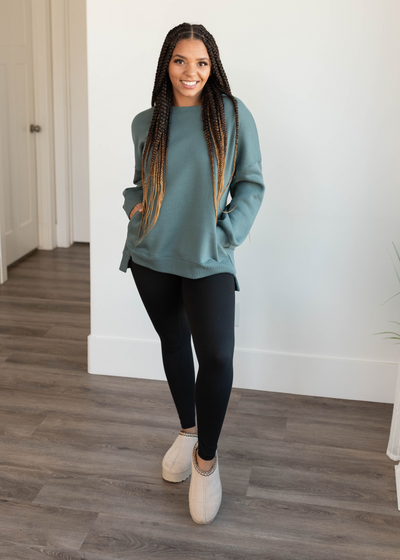 Long sleeve jade pocketed sweater