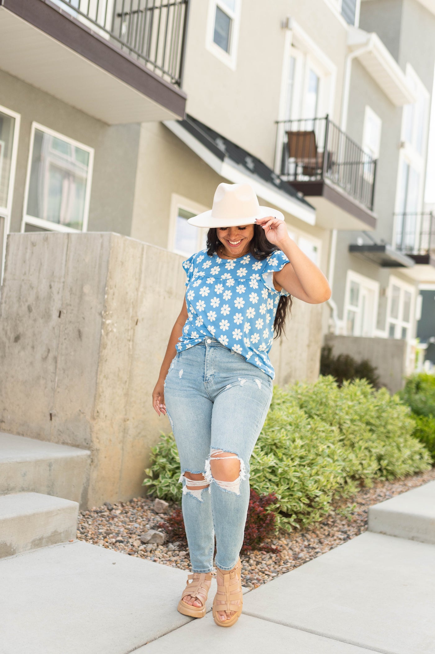 Short sleeve blue floral top