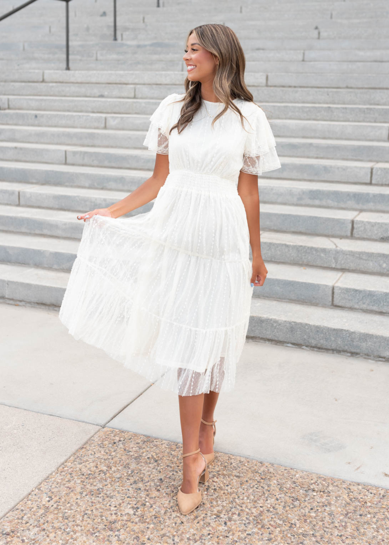 Short sleeve cream lace dress