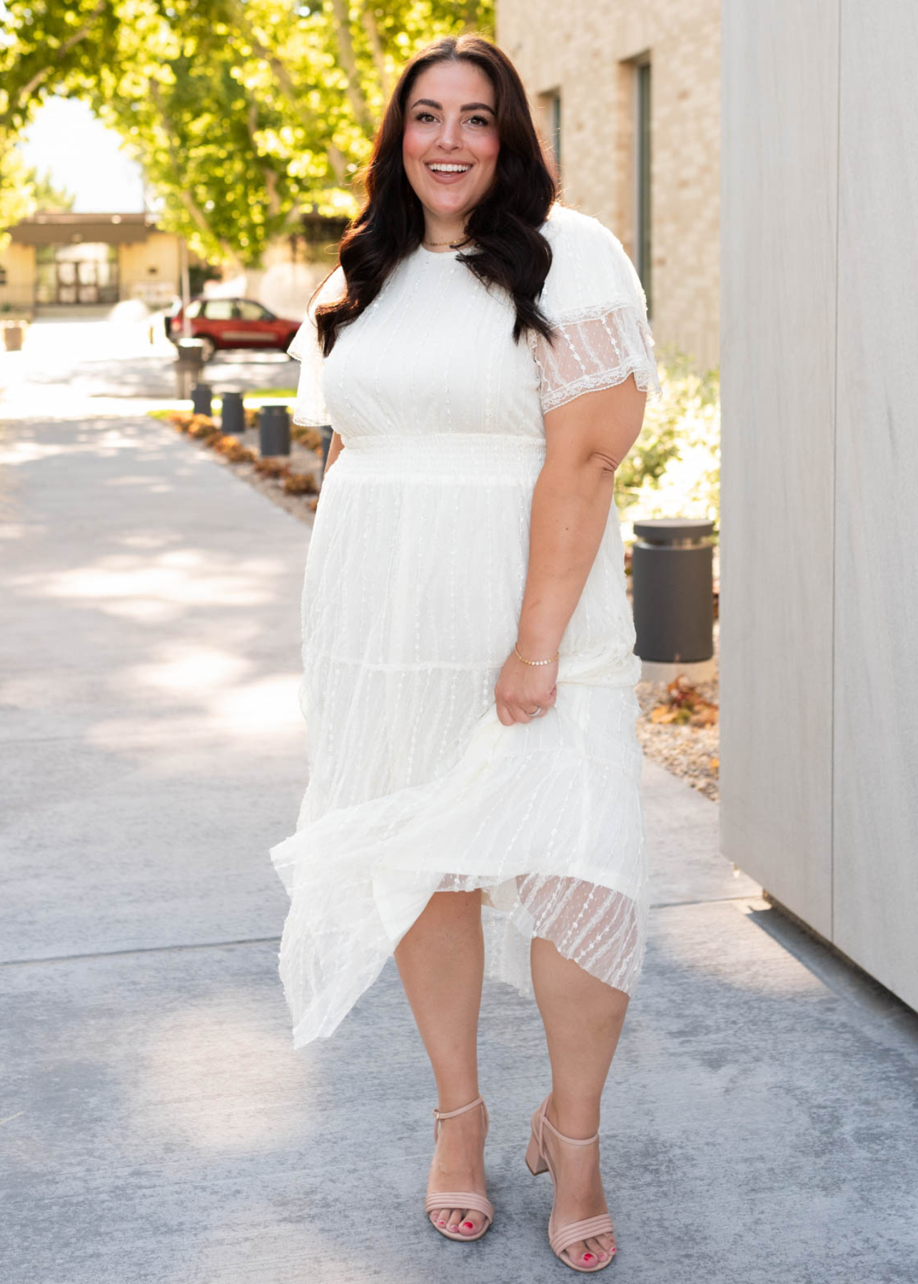 Short sleeve plus size cream lace dress