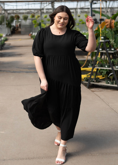 Short sleeve plus size black tiered dress