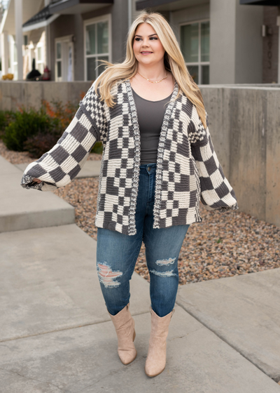 Plus size open charcoal cardigan with long sleeves and checkered pattern