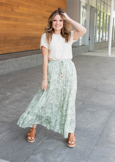 Green leaf skirt with elastic waist