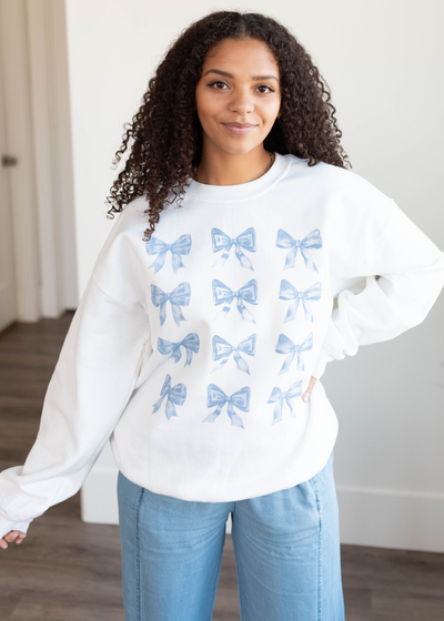 White bows graphic sweatshirt with long sleeves