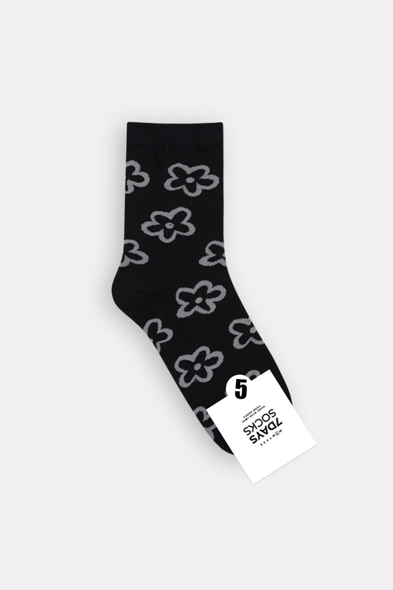 Missy Black Flower Socks