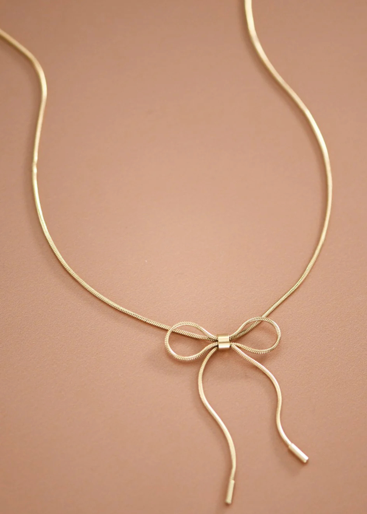 Aurelia 18K Bow Necklace