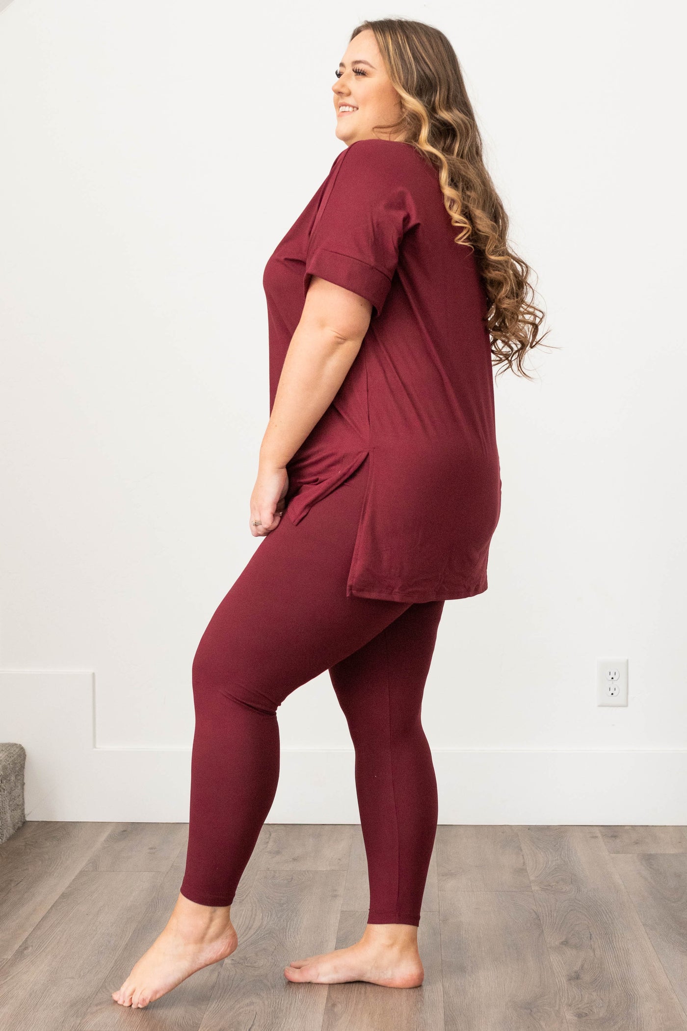 Jackelyn Dark Burgundy Set